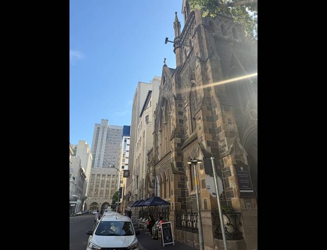 264M² HOTEL TO LET IN CAPE TOWN CITY CENTRE